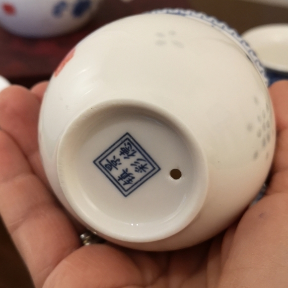 7 pc Chinese Kung Fu porcelain tea set - Picture 6 of 7